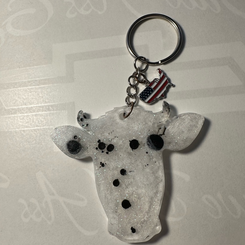 Cow keychain - Picture 4 of 4